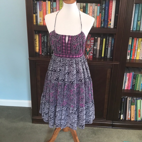 Laundry By Shelli Segal Dresses & Skirts - Laundry size 4 halter dress